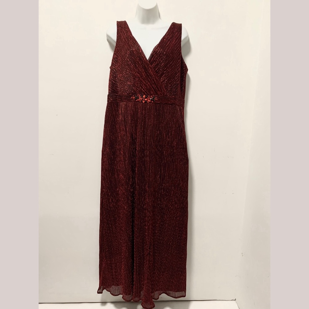 Onyx Nite Metallic Burgundy V-Neck Sleeveless Rhinestone Waist Dress for Prom